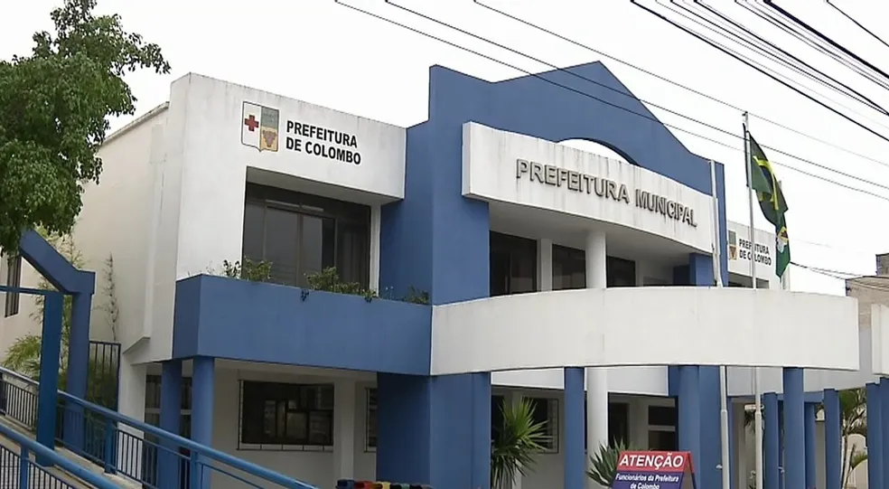 Concurso Prefeitura de Colombo PR 2026 abre 300 vagas para professores com salários de até R$ 2,8 mil