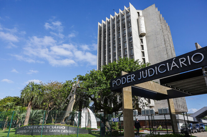 TJ SC